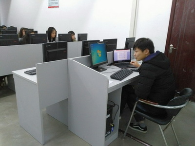 校企合作增強(qiáng)實(shí)踐教學(xué)，信息工程系動(dòng)漫設(shè)計(jì)專業(yè)積極推進(jìn)雙師授課模式